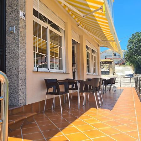 Готель Hostal Playa Atlantica Louro Екстер'єр фото
