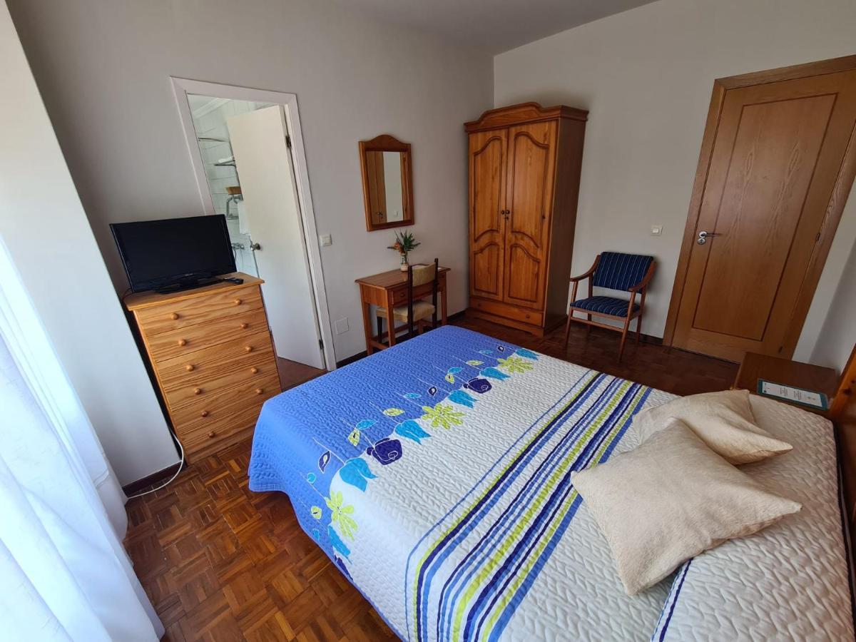 Готель Hostal Playa Atlantica Louro Екстер'єр фото